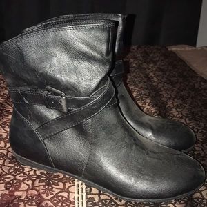 American eagle booties